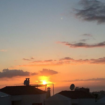 Porto Royale Apartment Los Cristianos  Exterior photo